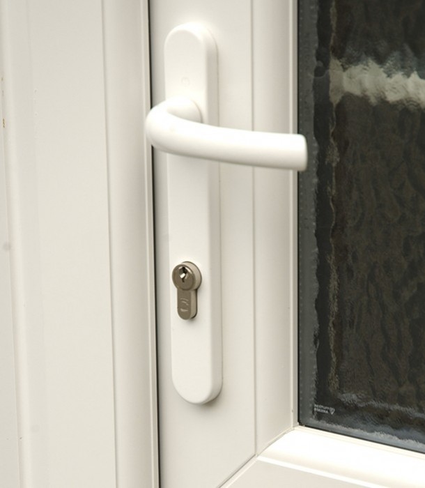 Improve the security and energy efficiency of your home